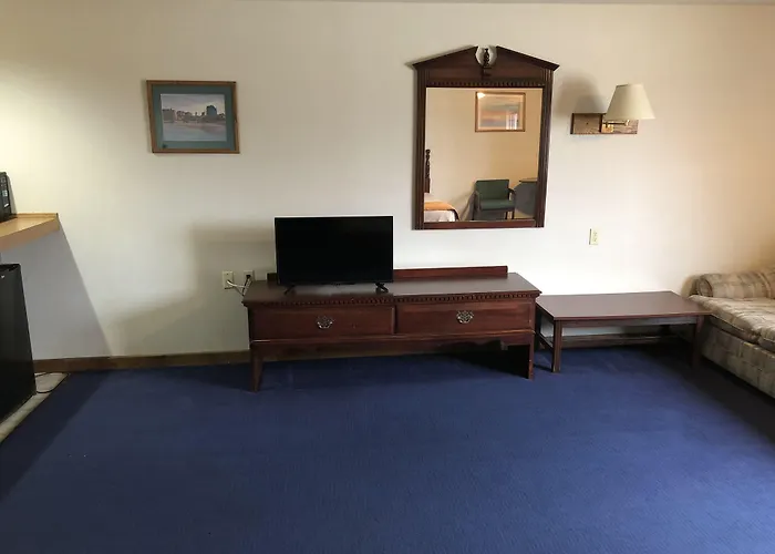 Denison Inn And Suites
